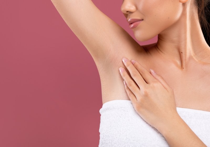 Lifting de Brazos y Muslos en Bolivia - Dr. Nadir Salaues